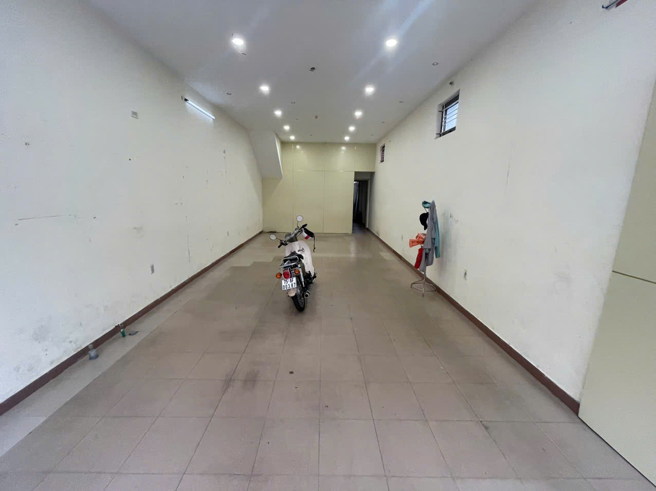 🏠 CHO THUÊ NHÀ NGUYÊN CĂN MẶT TIỀN CHI LĂNG – GẦN ĐẦU ĐƯỜNG, TP HUẾ - Ảnh 1