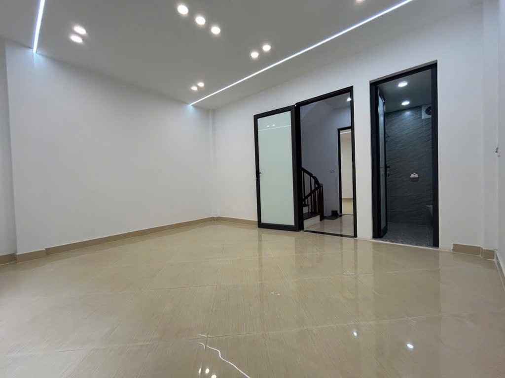 Nhà Đẹp- Giá tốt CHÍNH CHỦ CẦN BÁN NHANH NHÀ tại Phố Quan Nhân, Thanh Xuân, Hà Nội - Ảnh 4