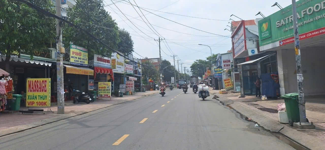 Cần bán nhà + đất (30X70) mặt tiền đường Đỗ Văn Dậy, Hóc Môn giá đầu tư - Ảnh 1