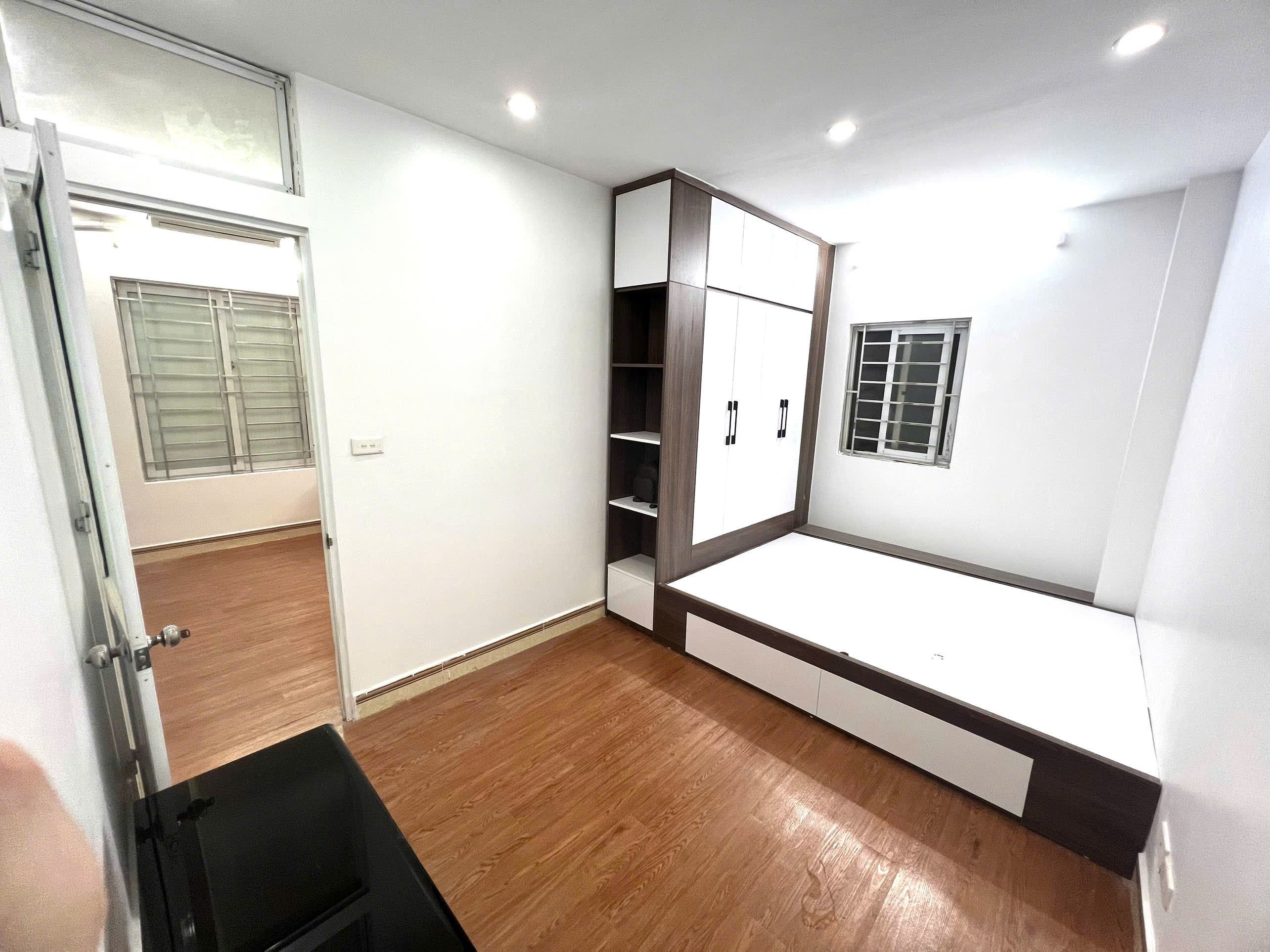 Bán CC mini Thái Hà, Đống Đa 35m, tặng nội thất, phôi sổ riêng giá 1.45 tỷ - 50m ra phố - Ảnh 1