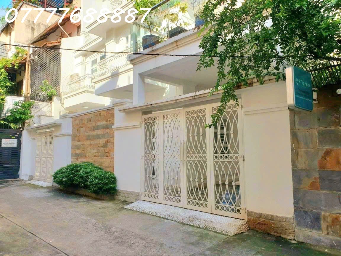 Bán Biệt thự ngang 12,5m ngay Nguyễn Văn Thủ, Quận 1 Nhà đẹp giá tốt - Ảnh 1