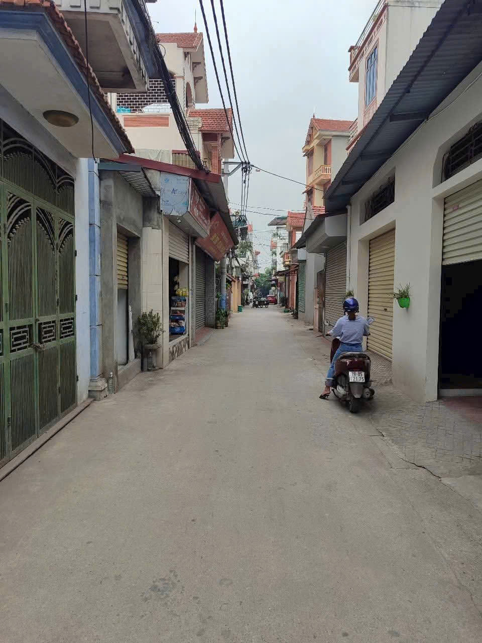 GIÁ SỐC-BÁN NHÀ ĐỨC THƯỢNG, HOÀI ĐỨC, HÀ NỘI-3 TẦNG-3 NGỦ-MẶT TIỀN 4M- Ô TÔ QUA NHÀ-GIÁ 4,6 TỶ - Ảnh 1