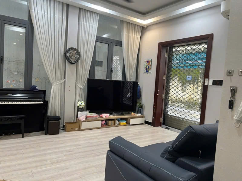 Bán Nhà HXH đường C18 - Khu K300, thông ra Cộng Hòa, 9x9.5m, 3 Tầng, 4 PN, 17.9 tỷ. - Ảnh chính