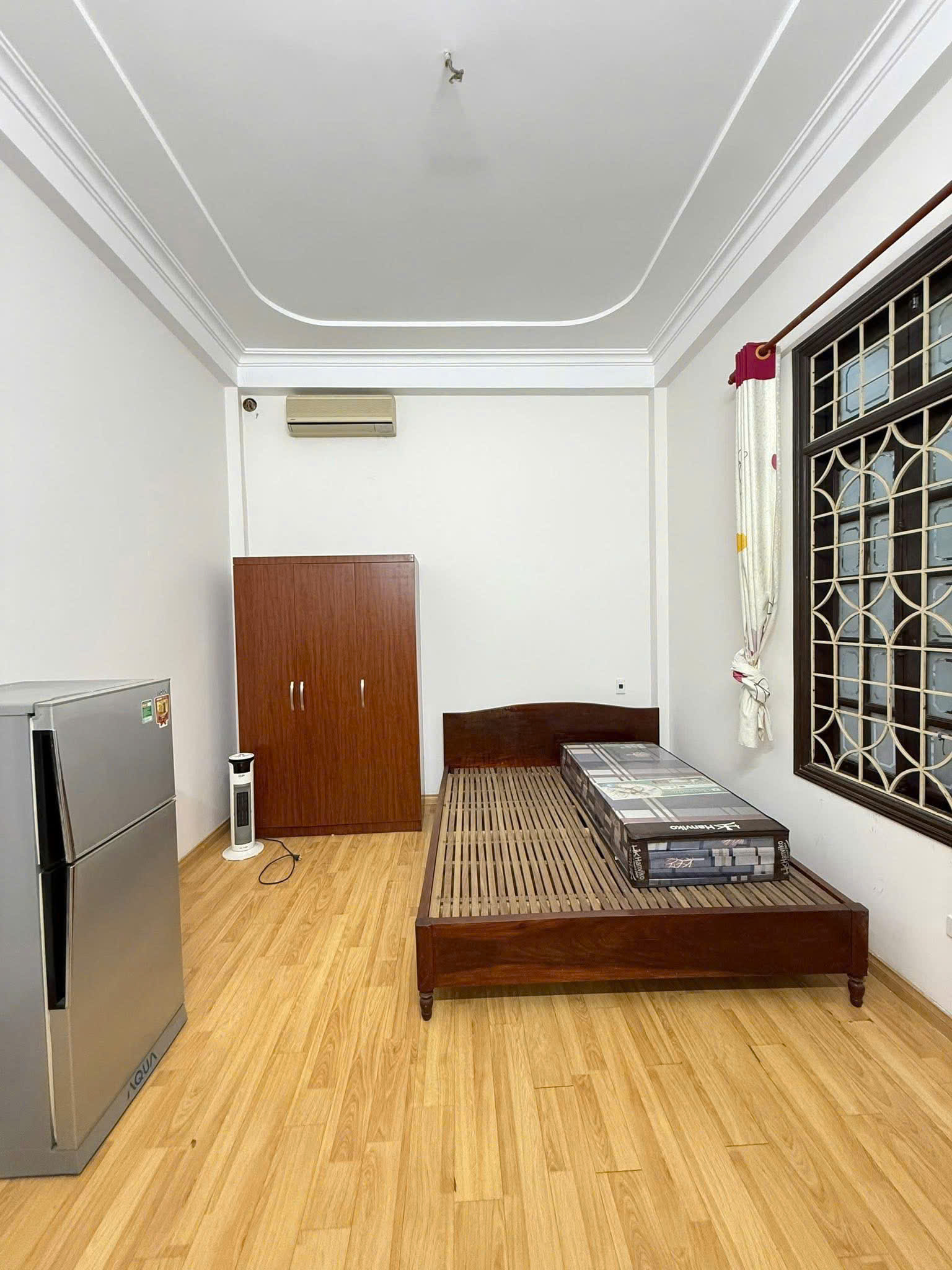 Bán Nhà Đội Cấn 20M RA Ô TÔ TRƯỚC  NHÀ 3m DT 80m2 4 tầng MT 6.6m Giá 11.6 tỷ - Ảnh chính