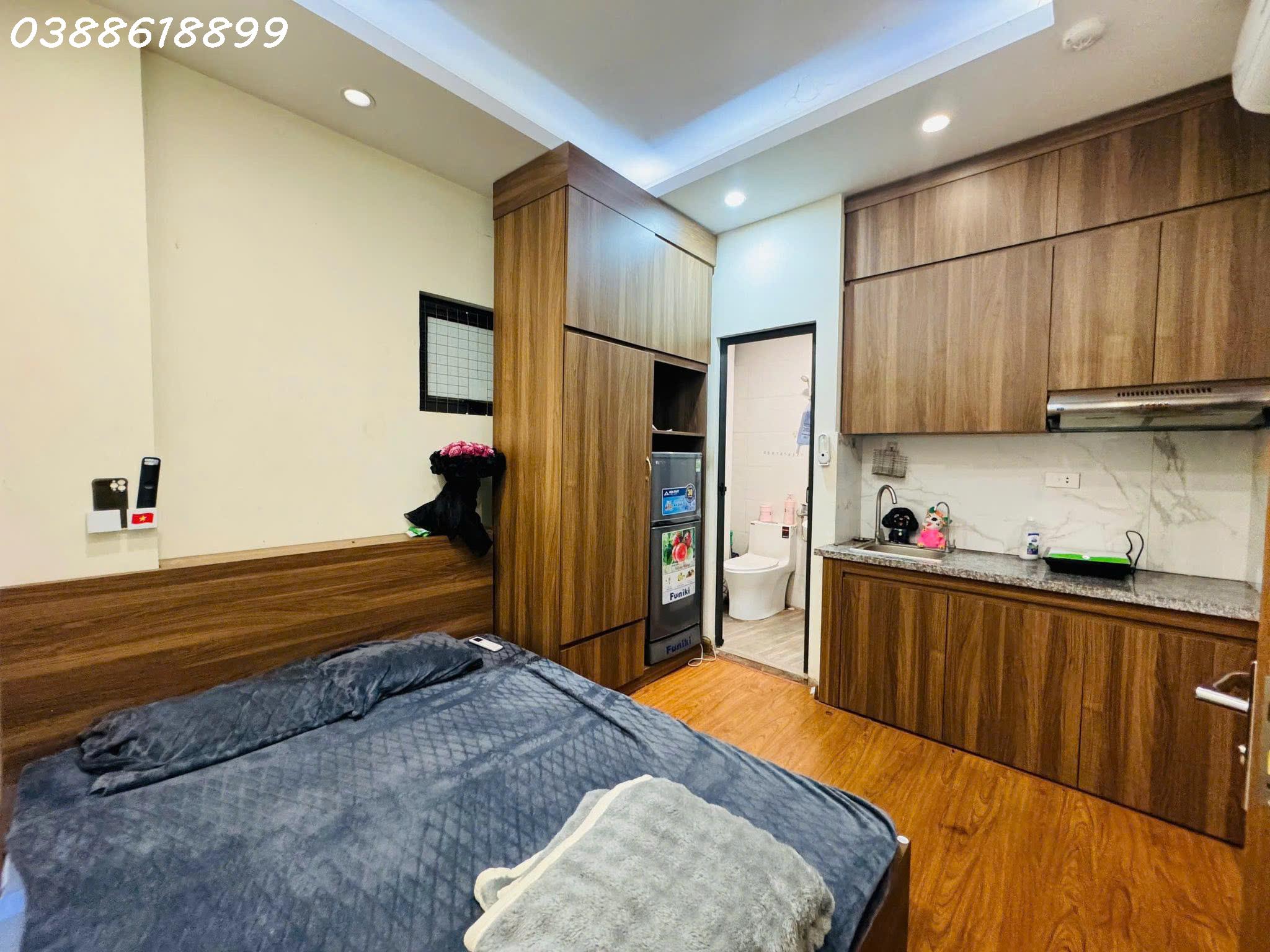 BÁN TÒA CHDV PHỐ THÁI HÀ, THÁI THỊNH - 298M² x 8T THANG MÁY - DOANH THU 5 TỶ/NĂM - 80 TỶ - Ảnh 1
