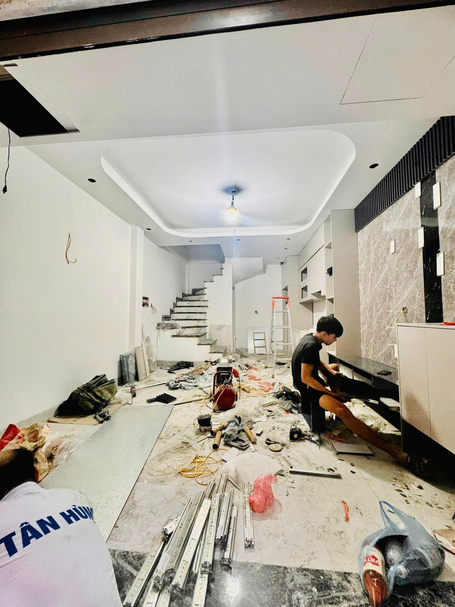 NHÀ ĐẸP TRẦN DUY HƯNG -  NGÕ RỘNG DT 30m2 5 tầng mặt tiền 5.7m Giá 8.6 tỷ - Ảnh 2