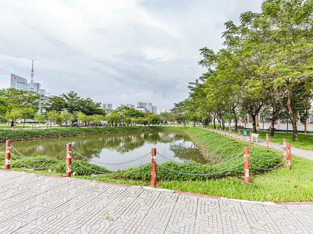 Cho thuê nhà mặt tiền 1 hầm 4 tầng lầu, ngay công viên Cao Đức Lân, nhà đẹp, đường thông - Ảnh 4
