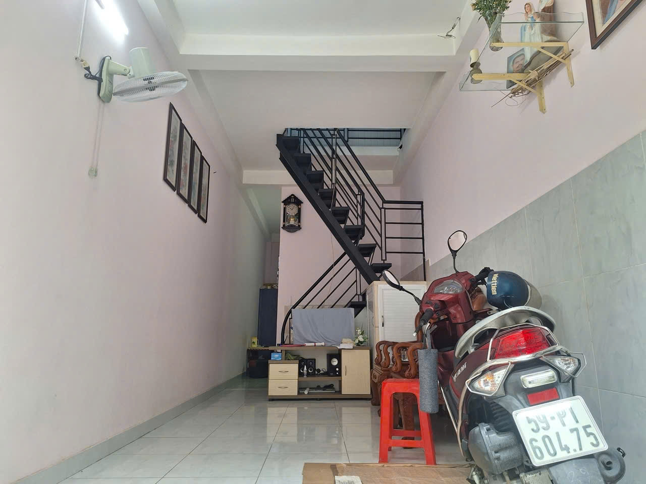Nhà Mới ở ngay, Tăng Nhơn Phú B, Quận 9, Dt 40m2( 3 x 13 ), 2 tầng, chỉ 2.5ty - Ảnh chính