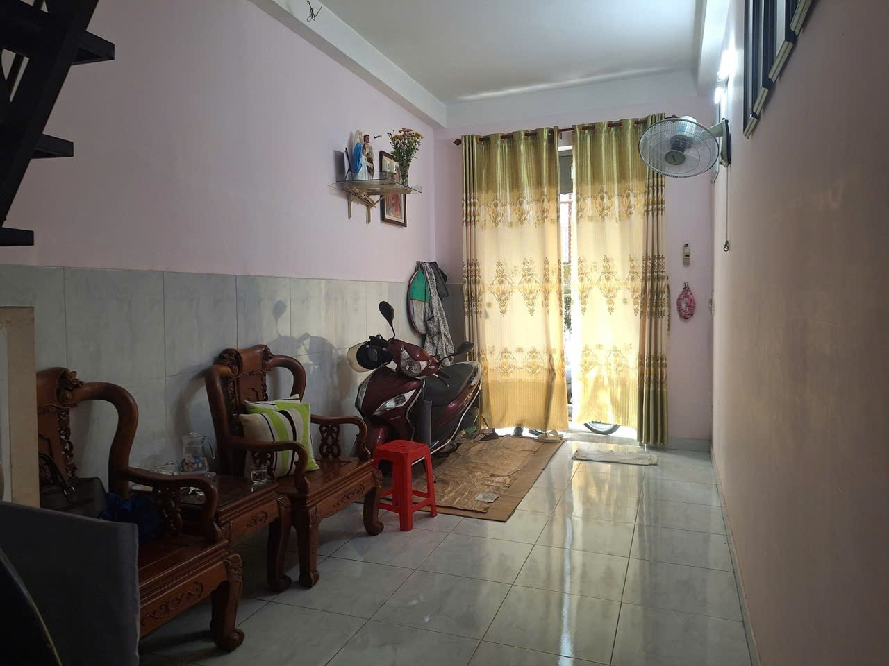 Nhà Mới ở ngay, Tăng Nhơn Phú B, Quận 9, Dt 40m2( 3 x 13 ), 2 tầng, chỉ 2.5ty - Ảnh 2