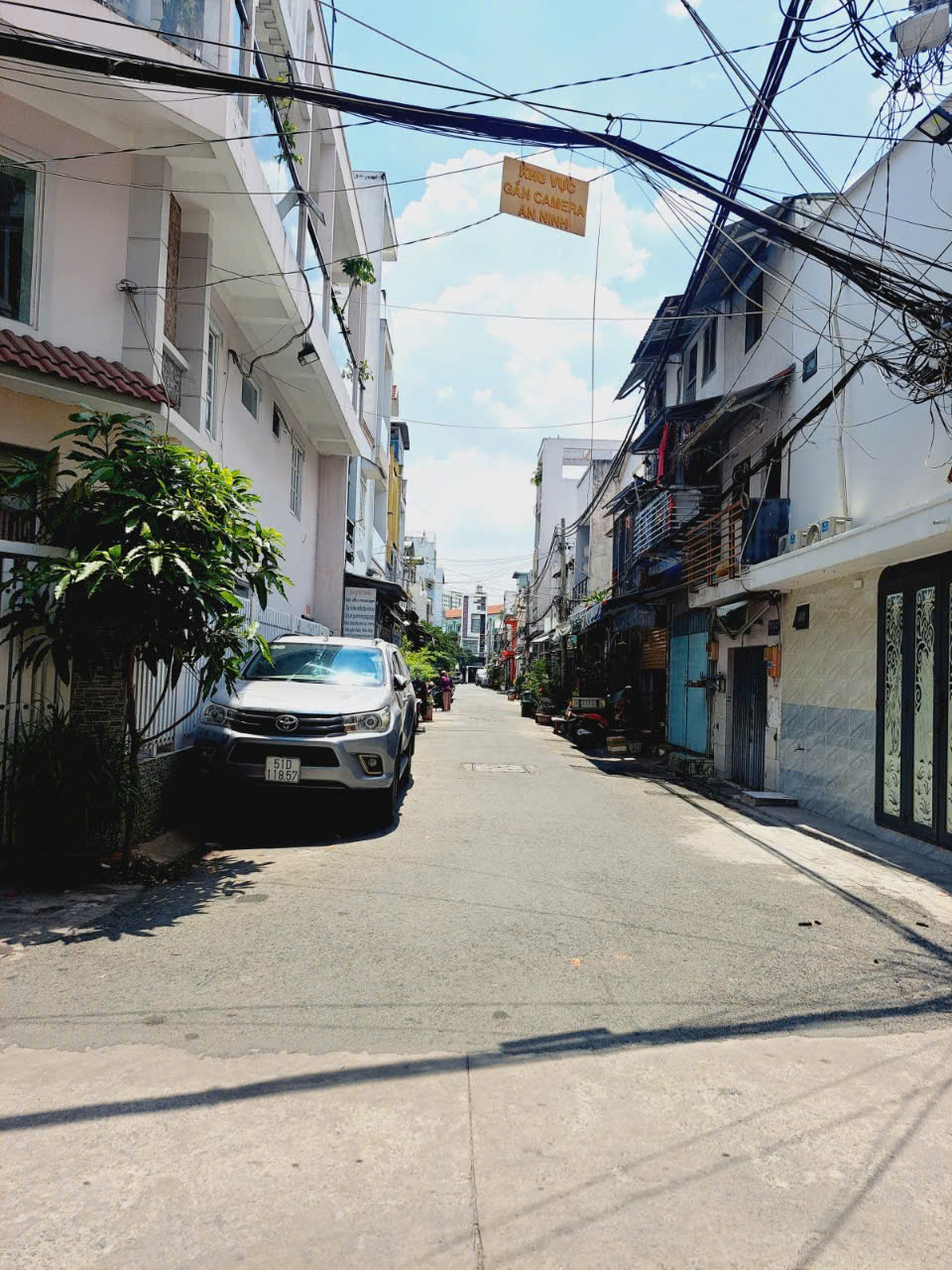 Bán gấp nhà Hương Lộ 2 gần ngã tư 4 xã hẻm 8m Kinh Doanh 51m2 ,4 Tầng Nhỉnh 5 tỷ - Ảnh chính