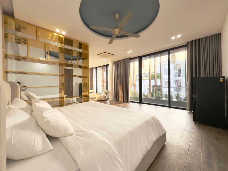 ♣ Villa Góc 2 MT Trường Thi gần Cổng Sân Bay, 194m2, 4 tầng KD, 80tr/th - Ảnh 2
