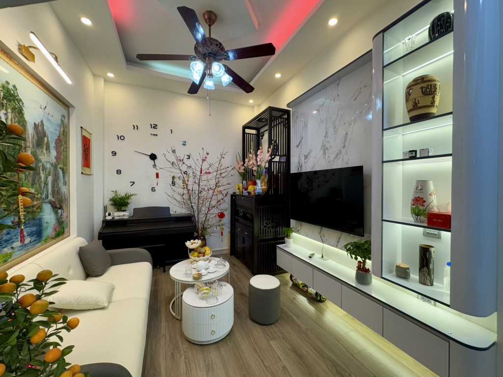 💎 NHÀ DÂN XÂY TRUNG TÂM SÀI ĐỒNG - OTO ĐỖ CỔNG - FULL NỘI THẤT NHẬP KHẨU - HIẾM CÓ KHÓ TÌM 💎 - Ảnh chính