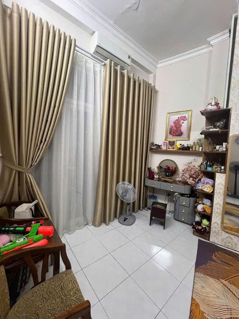 CỰC SỐC CHÍNH CHỦ CẦN BÁN NHÀ PHỐ ĐƯỜNG LÁNG QUẬN ĐỐNG ĐA 90 m2 x 4 TẦNG NHỈNH 15 TỶ Ô TÔ KD - Ảnh 1