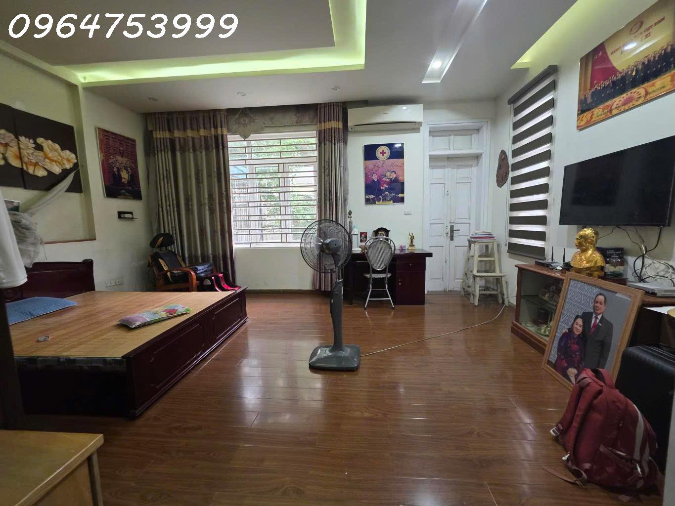 SIÊU VIP – BIỆT THỰ SÂN VƯỜN, Ở SƯỚNG GIỮA LÒNG THỦ ĐÔ<br>Diện tích thực tế 150m²  Mặt tiền 7.8m  Khu - Ảnh 2