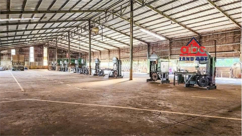 cho thuê nhà xưởng đẹp với khu đất rộng lớn xa dân cư, sản xuất nhiều ngành nghề - Ảnh 1