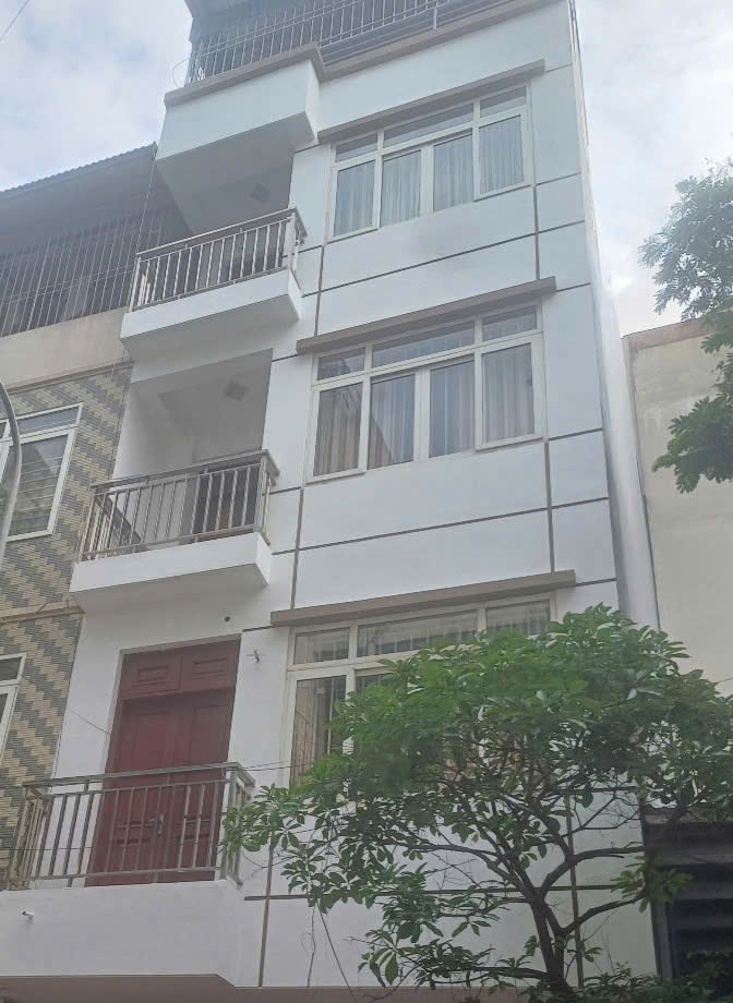 BÁN NHÀ ĐƯỜNG CHIẾN THẮNG - HÀ ĐÔNG, VỊ TRÍ CỰC ĐỈNH,HƯỞNG TRỌN MỌI TIỆN ÍCH, Ô TÔ ĐỖ CỬA 13.3 TỶ - Ảnh chính