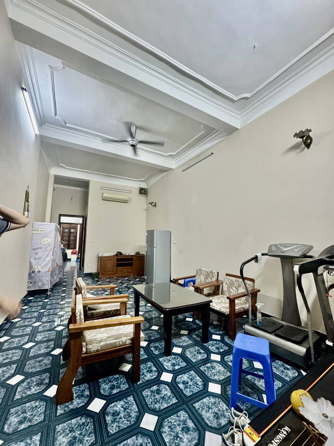 Bán Nhà Mặt Phố Nguyễn Lương Bằng. Đống Đa. Ô Tô. Vỉa Hè. DT 120m2. MT 4,2m. Giá 49,8 Tỷ. - Ảnh 1