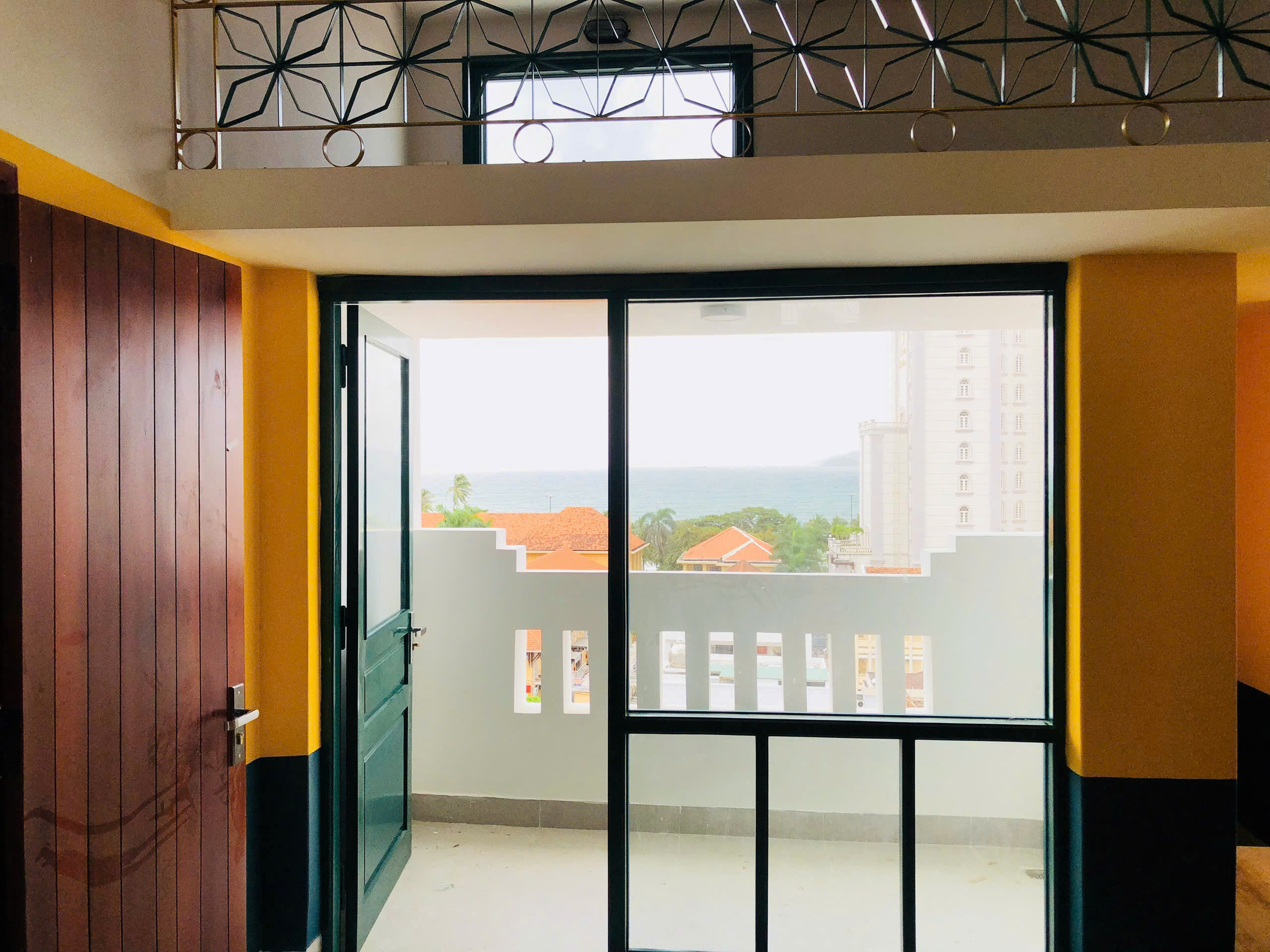 Bán hotel 7 tầng hẻm Paster , Xương Huân , Nha Trang .<br>dt 82m2, Giá bán 20 tỷ - lh; E Hồng - Ảnh chính