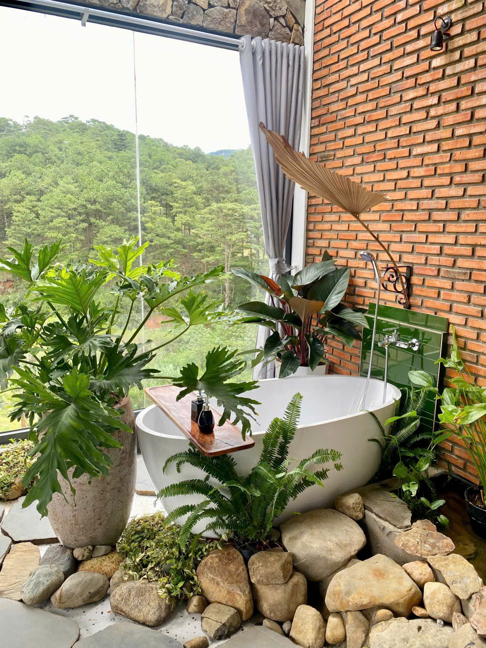 BÁN HOME P10 ĐANG KINH DOANH ỔN ĐỊNH VIEW CỰC ĐỈNH CHỈ 15TỶ. - Ảnh 1