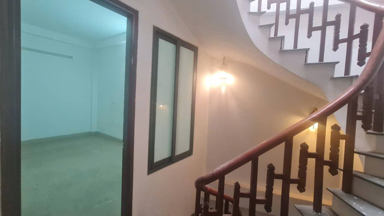 BÁN NHÀ MẶT PHỐ  Quang Trung 55m2X5 tầng mặt tiền  3.3, 15.2 tỷ Hà Đông - Ảnh chính