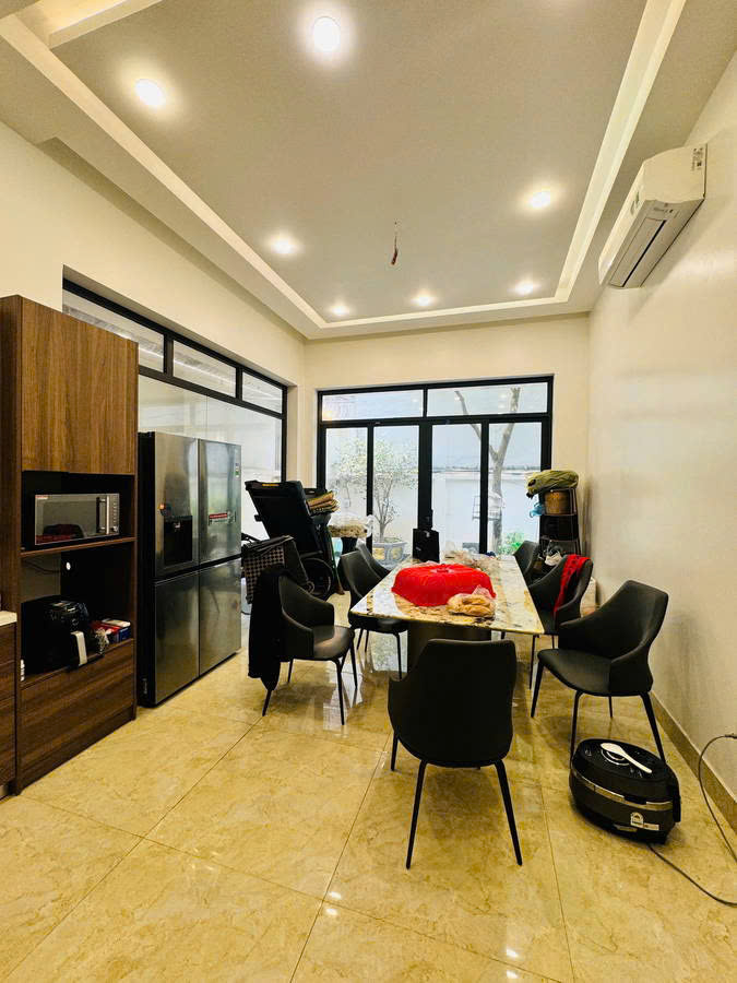 NHÀ MỚI Ô TÔ ĐỖ CỬA Phố Nguyễn Văn Cừ 52m2,X  5 tầng, mặt tiền  6m,11.8 tỷ Long Biên. - Ảnh 2