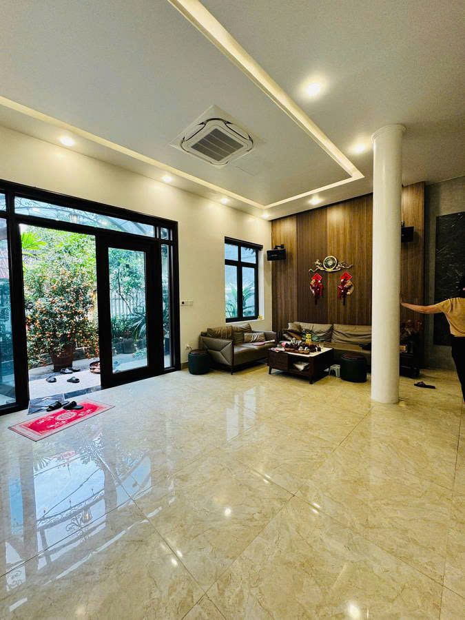 NHÀ MỚI Ô TÔ ĐỖ CỬA Phố Nguyễn Văn Cừ 52m2,X  5 tầng, mặt tiền  6m,11.8 tỷ Long Biên. - Ảnh 3