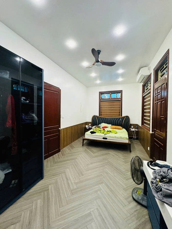 NHÀ MỚI Ô TÔ ĐỖ CỬA Phố Nguyễn Văn Cừ 52m2,X  5 tầng, mặt tiền  6m,11.8 tỷ Long Biên. - Ảnh 4