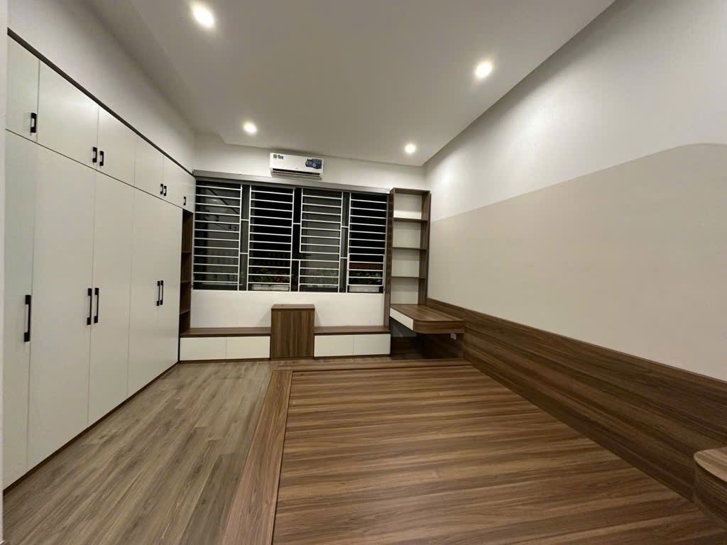 SIÊU HIẾM KIM NGƯU, HAI BÀ TRƯNG, Ô TÔ TRÁNH ĐỖ, KINH DOANH ĐỈNH, DÂN XÂY 70M x 5T NHỈNH 18 ĐỒNG - Ảnh 1