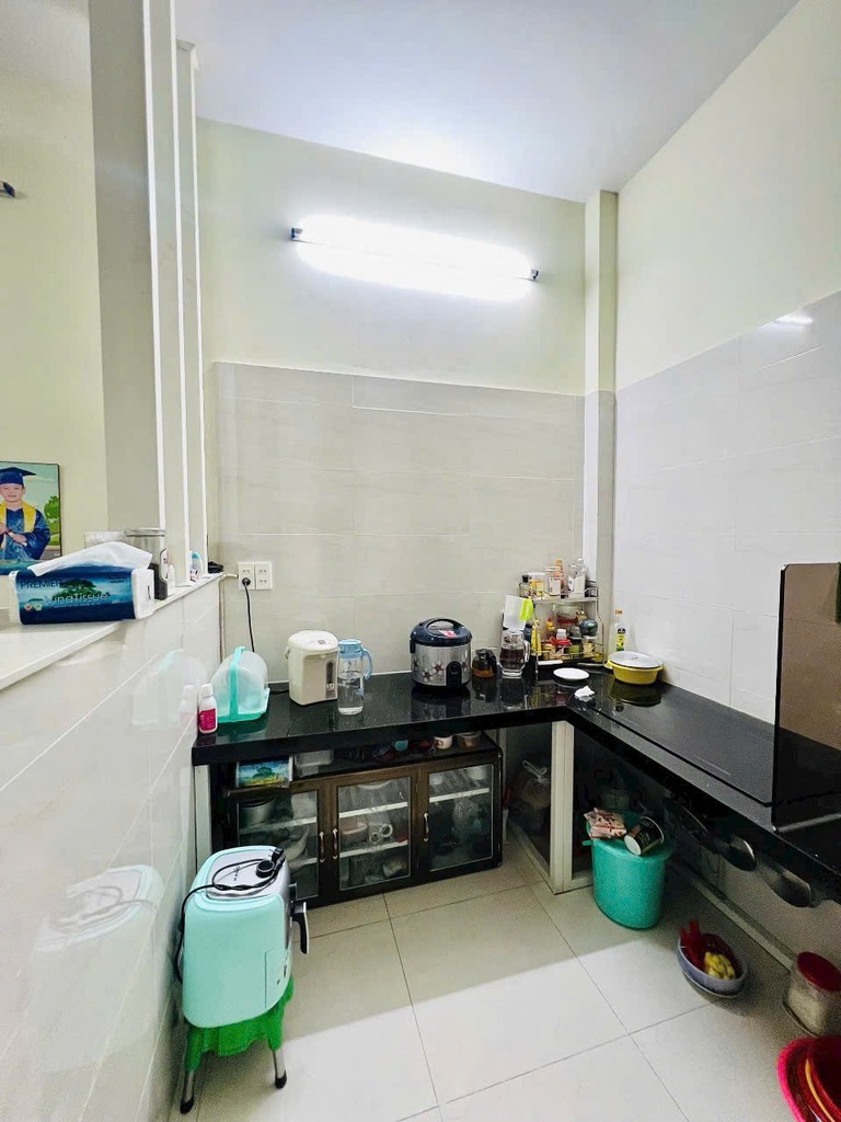 Bán nhà HXH Lê Thiệt, Hòa Thạnh, trung tâm Tân Phú, 36m² - 4.2x9 - 2 tầng, chỉ hơn 4 tỷ - Ảnh 3