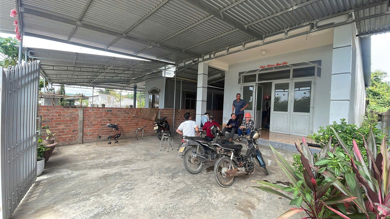Nhà Diên Đồng - Diên Khánh giá thơm - hàng chủ ngộp <br>Dt : 330m2 = Nhà Kiên Cố -chỉ với : 880triệu - Ảnh chính