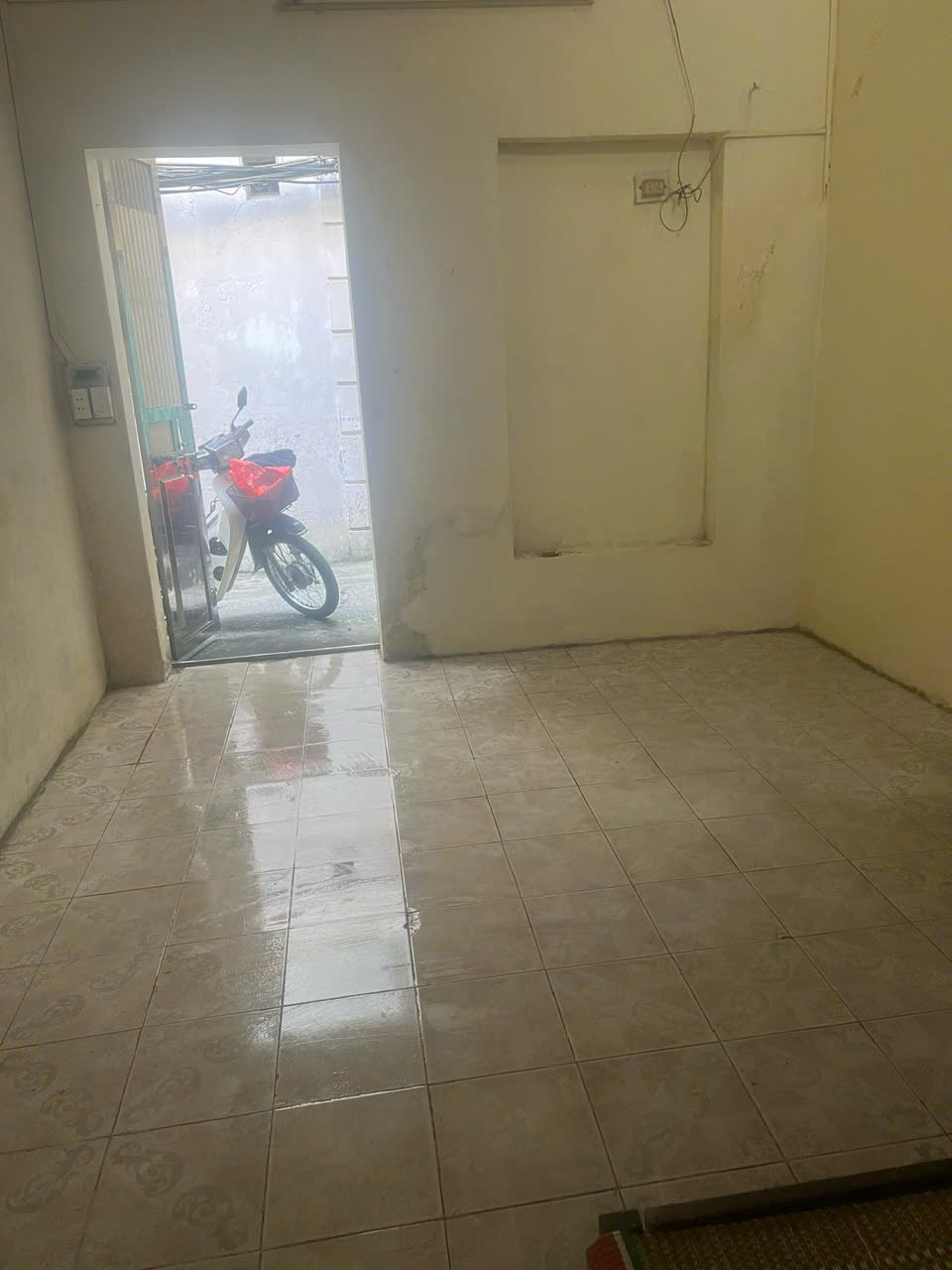 CHO THUÊ NHÀ CẤP 4 TẠI TRƯƠNG ĐỊNH, HAI BÀ TRƯNG, HÀ NỘI - Ảnh chính