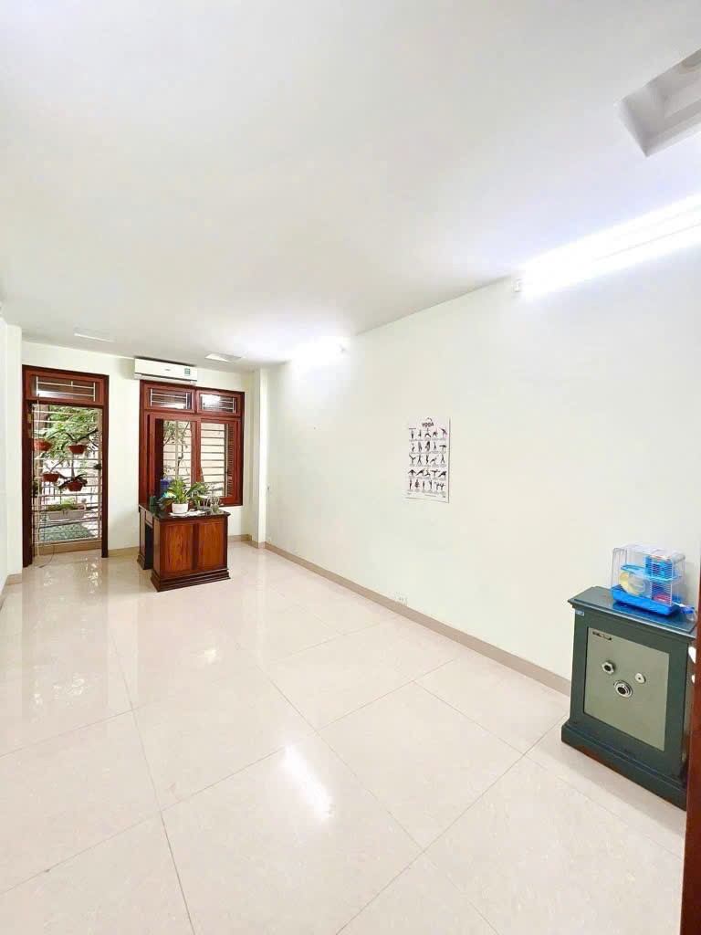 Kim Mã - View Đại sứ quán - Ngõ thông, gần phố Vạn Phúc - 2 thoáng vĩnh viễn - Ảnh 2