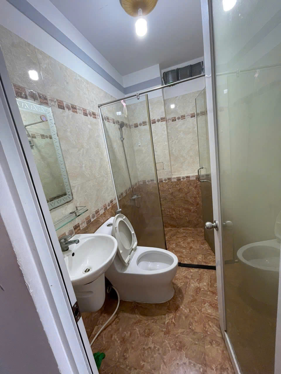 MÌNH CẦN SANG NHƯỢNG NHÀ NGUYÊN CĂN KINH DOANH PHÒNG TRỌ ĐƯỜNG NGUYỄN VĂN KHỐI - TP HỒ CHÍ MINH - Ảnh 4