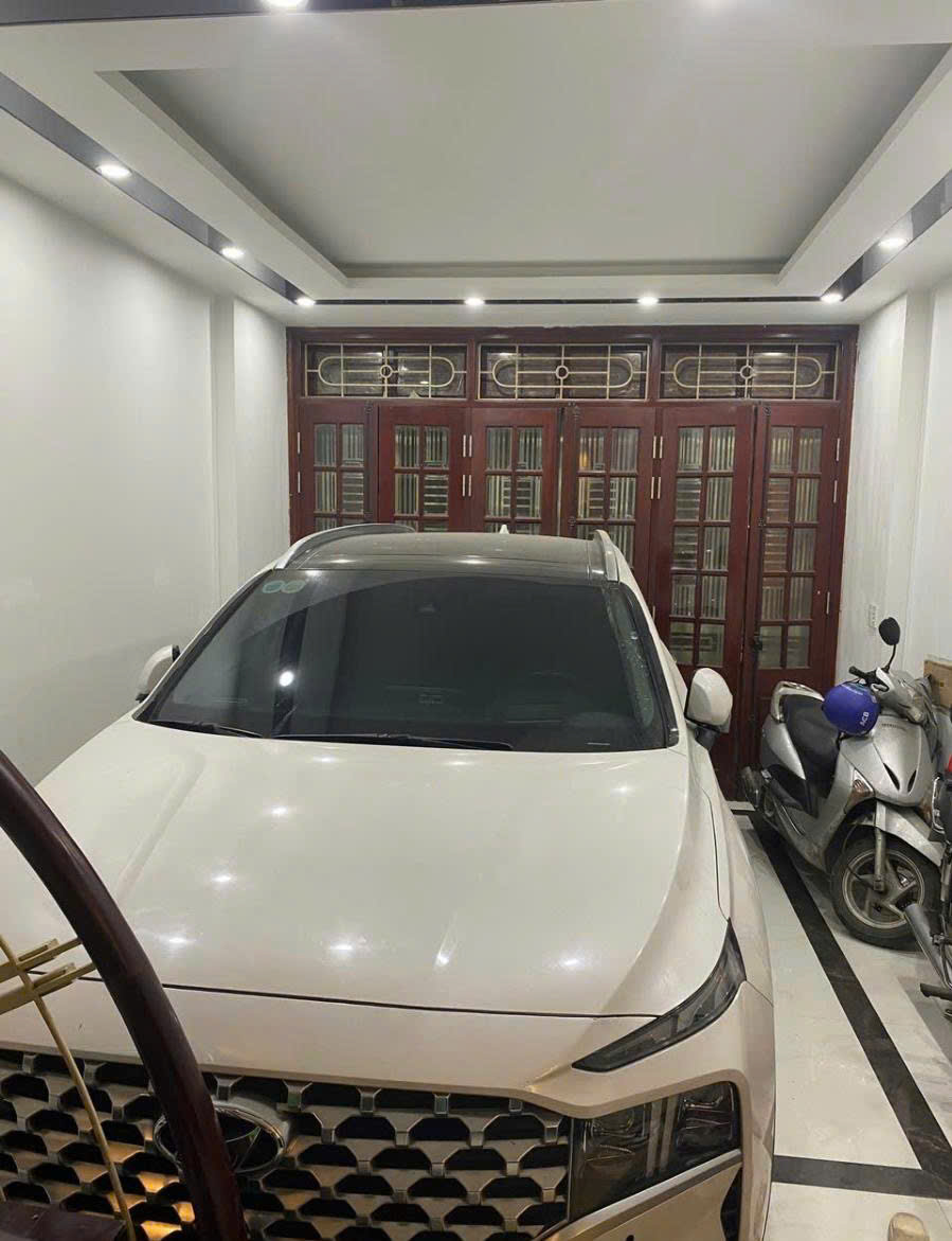 Bán nhà phố Vũ Hữu phân lô Ô tô tránh - 55m nhà 5 tầng giá 18,3 tỷ - Ảnh 1