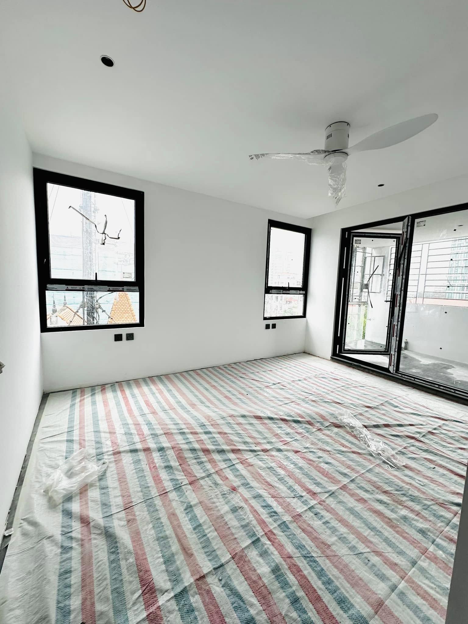 Bán Nhà Mặt Phố Quận Tây Hồ , 200m2 , 6 Tầng , Mặt tiền 8,5m , Gía chỉ 200 Tỷ - Ảnh 2