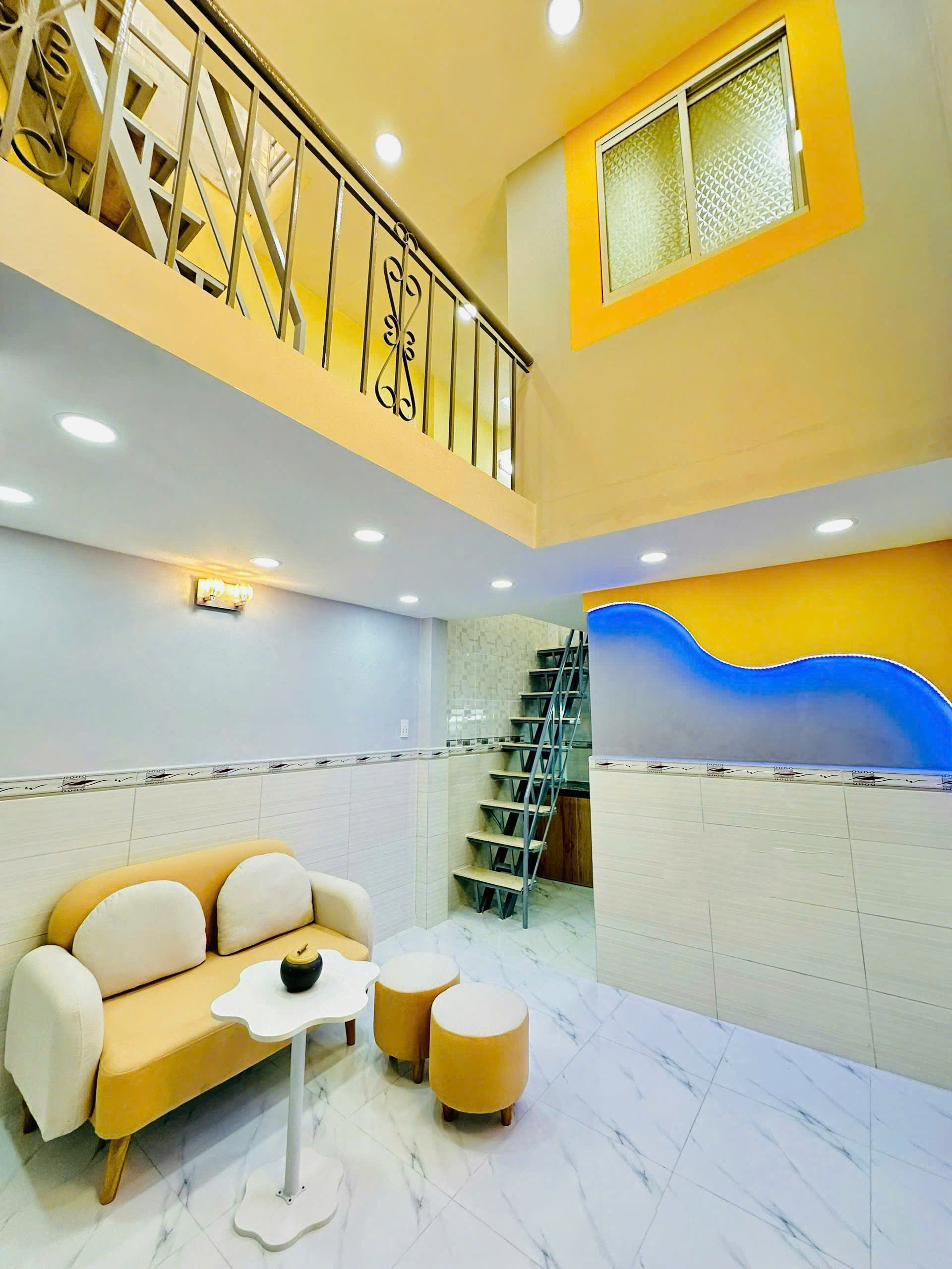 BÁN NHÀ MỚI ĐẸP 100% - ĐƯỜNG HUỲNH THIỆN LỘC, QUẬN TÂN PHÚ - Ảnh 3