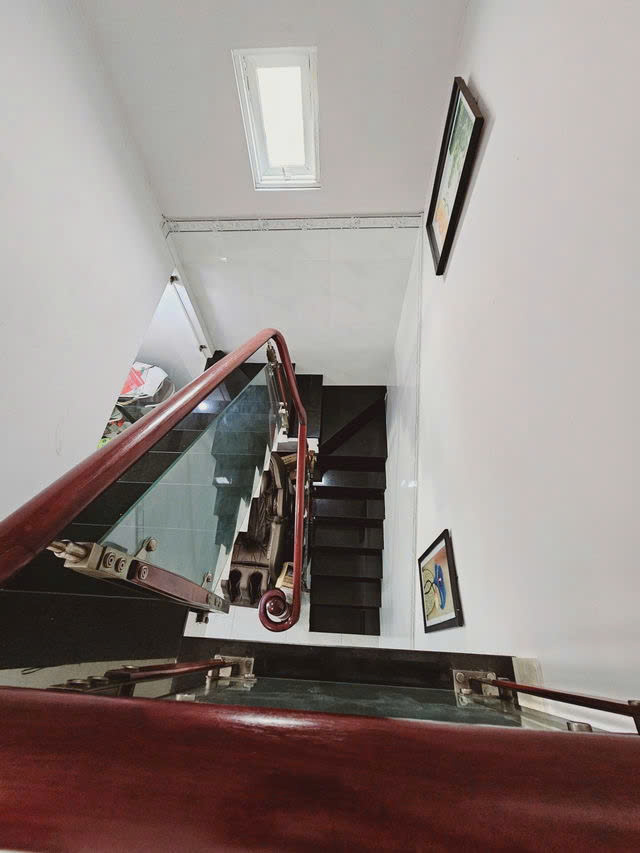 Nhà Mới 3Tầng Cách mặt Tiền 15M Hẻm Thẳng Xe Hơi Sổ Vuông 92m2 Gía 13,5 Tỷ Thương Lượng - Ảnh 3