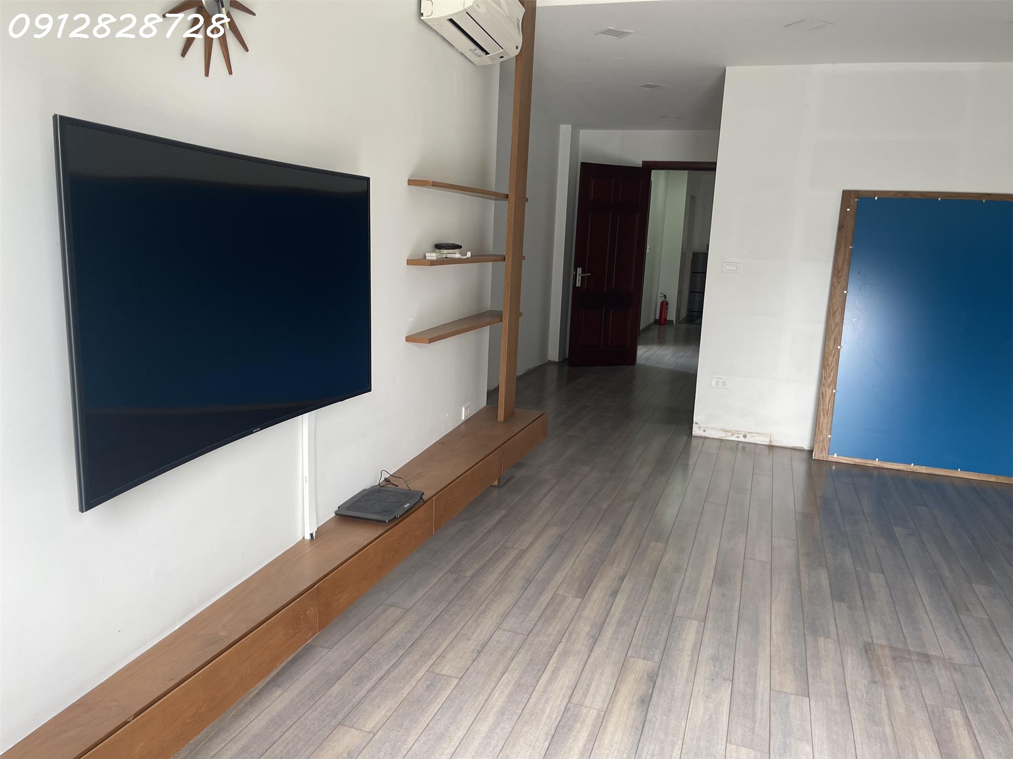 Cho thuê nhà phố 4 sàn từ tầng 2 đến tầng 6 tại 92 La Thành , Ô Chợ Dừa , Đống Đa , Hà Nội - Ảnh chính