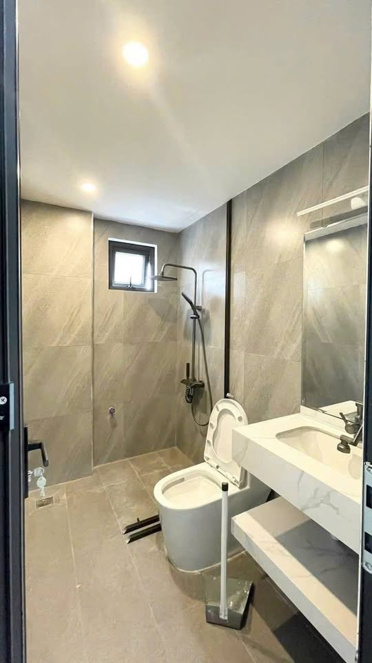 NHÀ ĐẸP QUAN NHÂN - NGÕ Ô TÔ - 6 TẦNG THANG MÁY- FULL NỘI THẤT - DIỆN TÍCH 36M2 CHỈ 9 TỶ - Ảnh 4