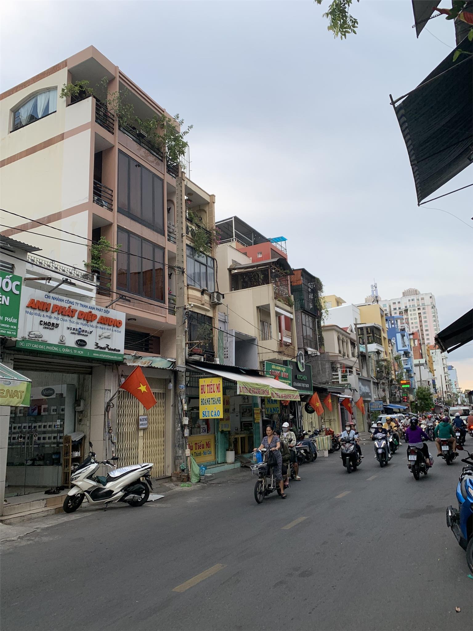 @ NHỈNH 10Tỷ- MẶT TIỀN TT Quận 5-39m2 4Tầng Ngay Nguyễn Biểu-Cao Đạt khu Sầm uất KD Đỉnh. - Ảnh 3