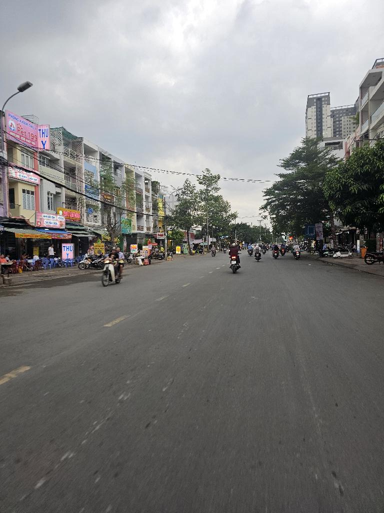 Nhà đẹp ngay bến xe quận 8, ngang 5m, 4 tầng mới ở ngay chỉ 9 tỷ nhỉnh - Ảnh chính