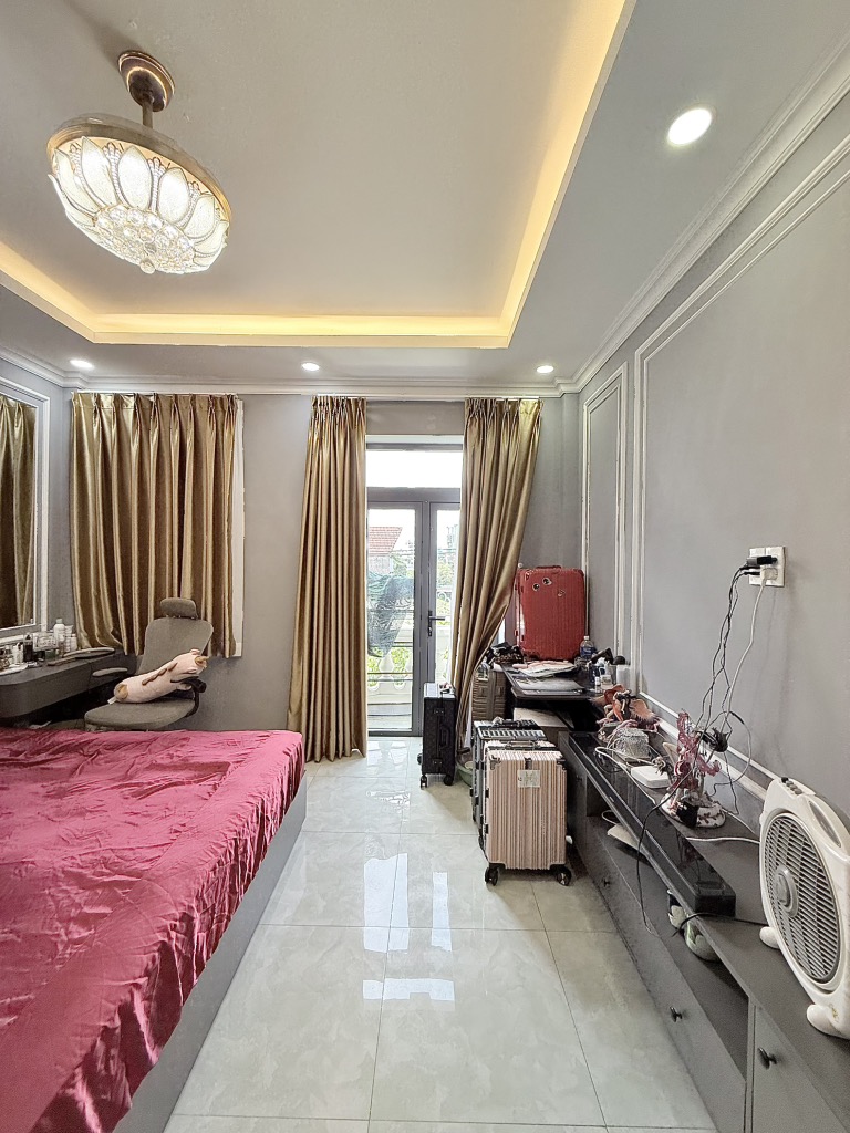 Mặt tiền kinh doanh Bùi Minh Trực, 4.5x18, Nhà mới ở ngay chỉ 12 tỷ 9 - Ảnh 4