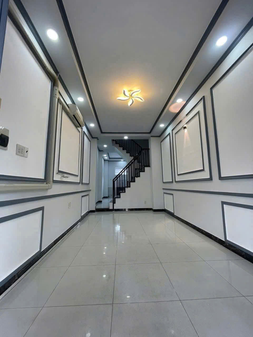 Nhà 10 triệu MT MẠC THIÊN TÍCH 3 phòng ngủ cách 30/4 chỉ 100m - Ảnh 1