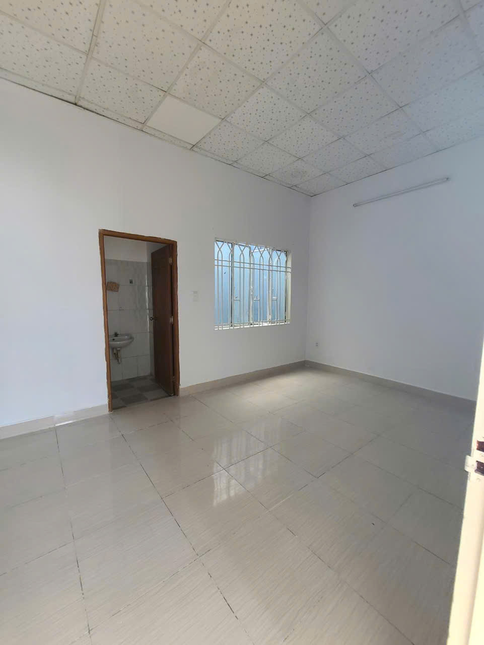 BÁN NHÀ SÁT MT HXH NGUYỄN TƯ GIẢN P12 GÒ VẤP, NGANG 5M, GIÁ CHƯA TỚI 5 TỶ - Ảnh chính