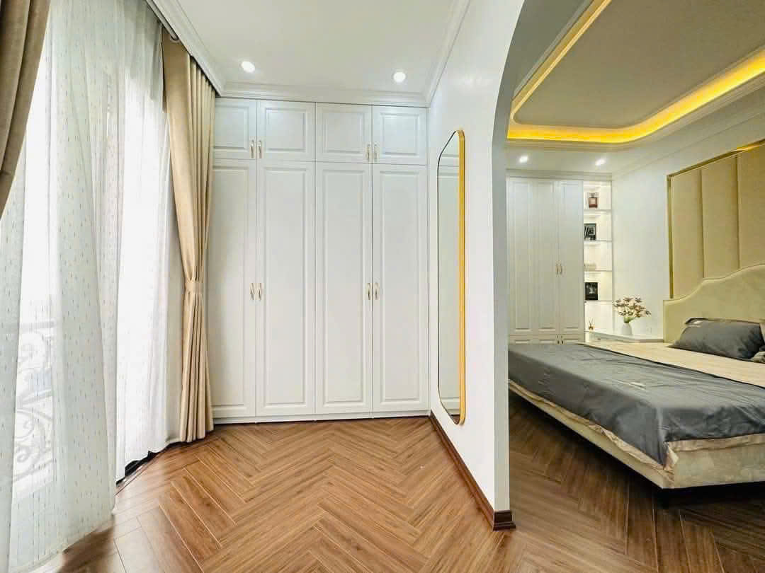 🏡 CỰC PHẨM NHÀ ĐẸP 5 TẦNG - NGÕ THÔNG - TRUNG TÂM HOÀNG HOA THÁM - Ảnh 1
