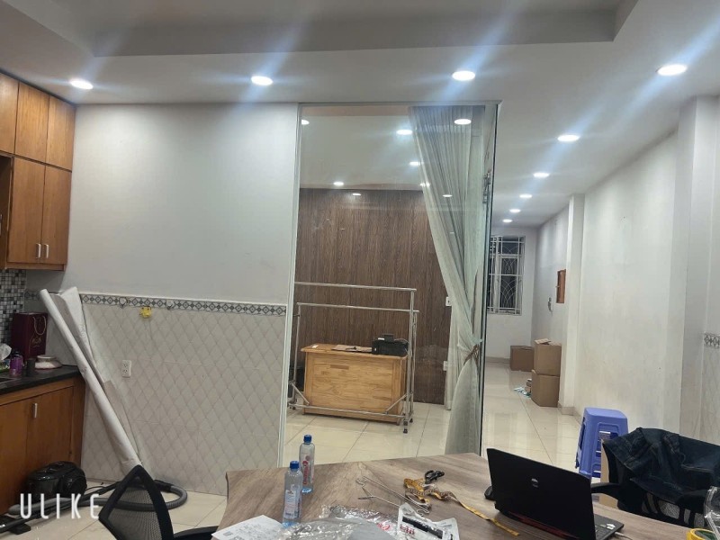 Bán nhà 1 Trệt 2 Lầu Trung Tâm Dĩ An 104m2,đường xe hơi,gần trường Câp 3 Dĩ An - Ảnh 3