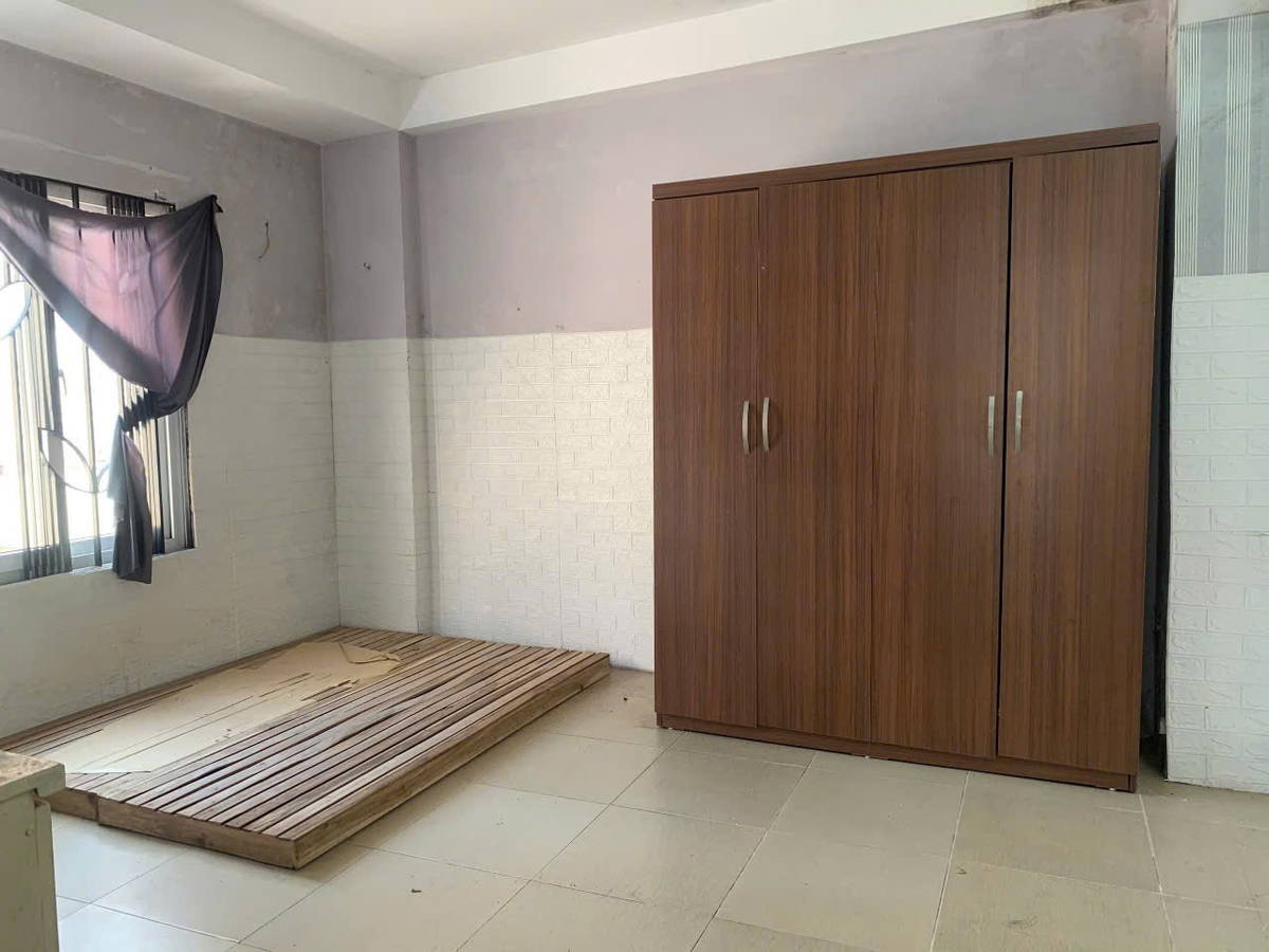Bán Nhà Đê La Thành. Đống Đa. DT 45m2. MT 6m. 5 Tầng. Giá 6,68 Tỷ. - Ảnh 1