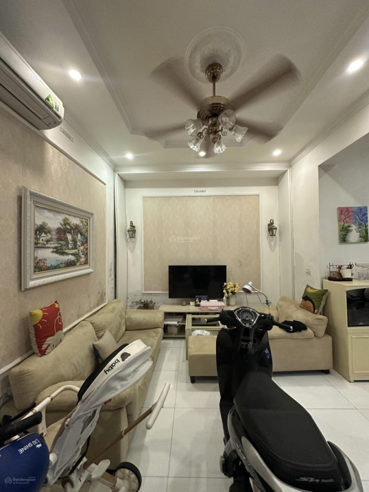 Nhà nguyên căn góc 4pn, 50m2, full đồ, có giảm mạnh cho người thuê lâu ở lâu dài - Ảnh 1