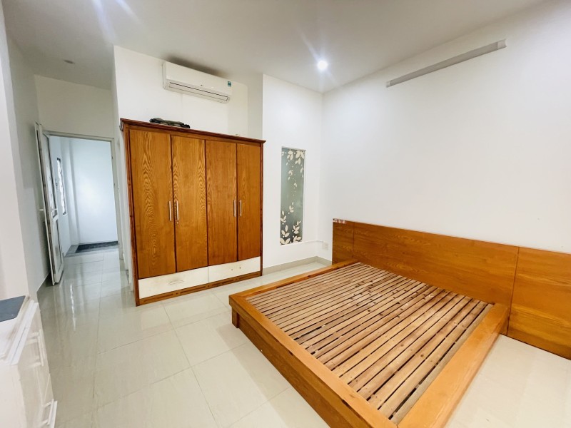 # Nhà Kiệt Ô tô, sát MT Phạm Cự Lượng, 35m2, 3 tầng cứng sạch, 3.5 tỷ - Ảnh 2