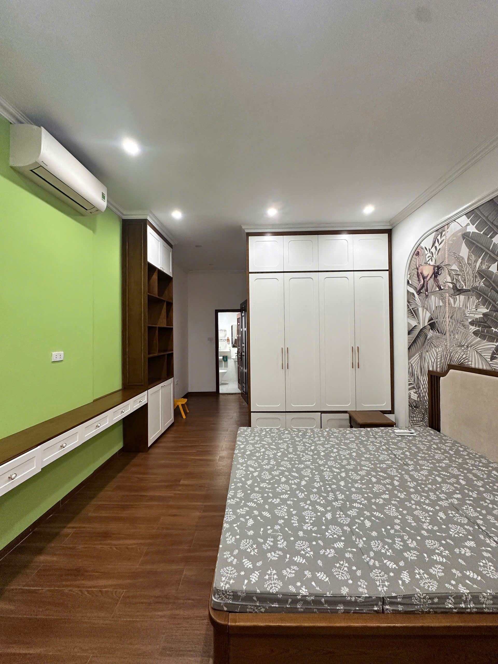 DUY NHẤT 1 CĂN NHÀ  MẶT PHỐ HUỲNH THÚC KHÁNG -  HÀ ĐÔNG Diện tích: 35m² x 4 tầng  Giá: 10.3 tỷ lh - Ảnh 4